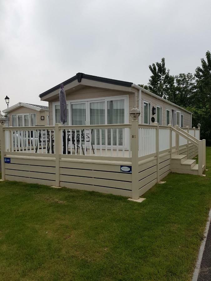 Kent Getaways Hotel Westgate-on-Sea Bagian luar foto